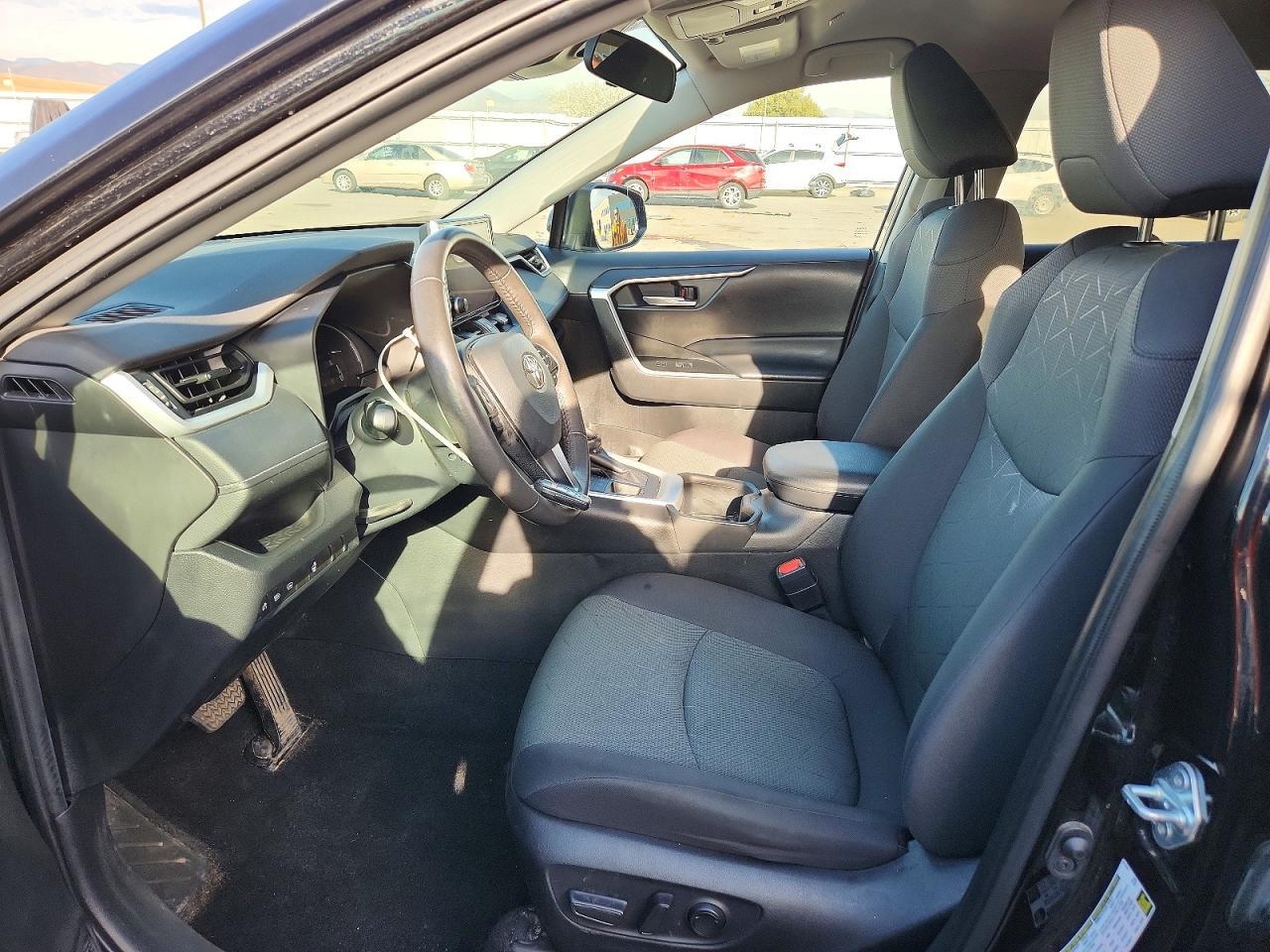 2024 Toyota Rav4 Xle - Image 7