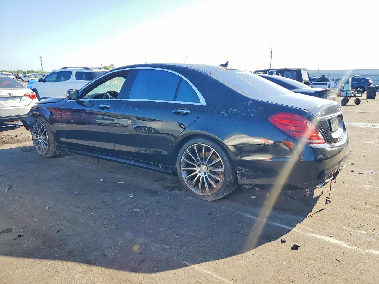 2017 Mercedes-Benz S 550 - Фото 2