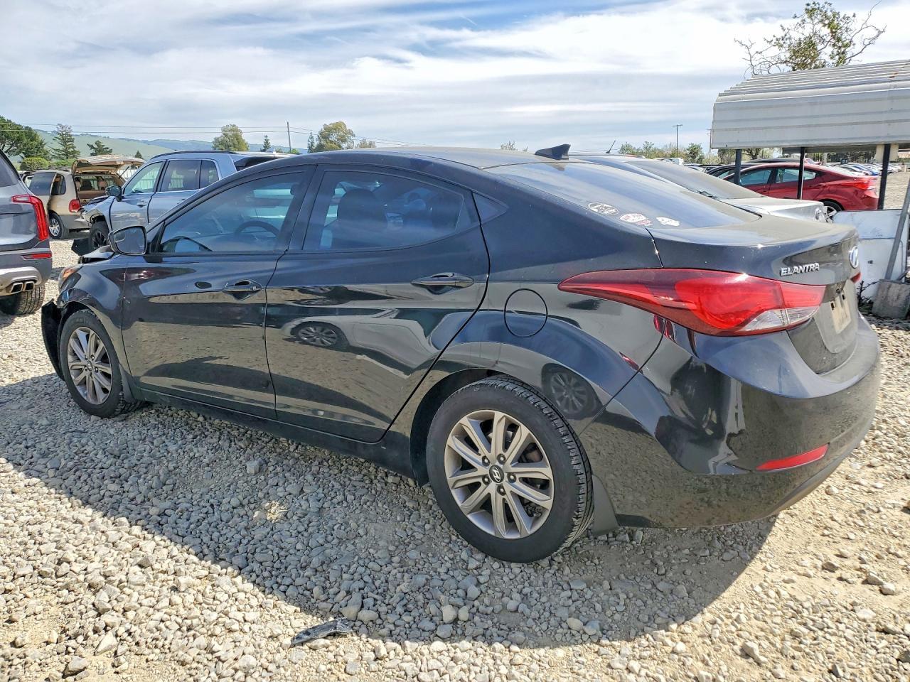 2016 Hyundai Elantra Se - Фото 2