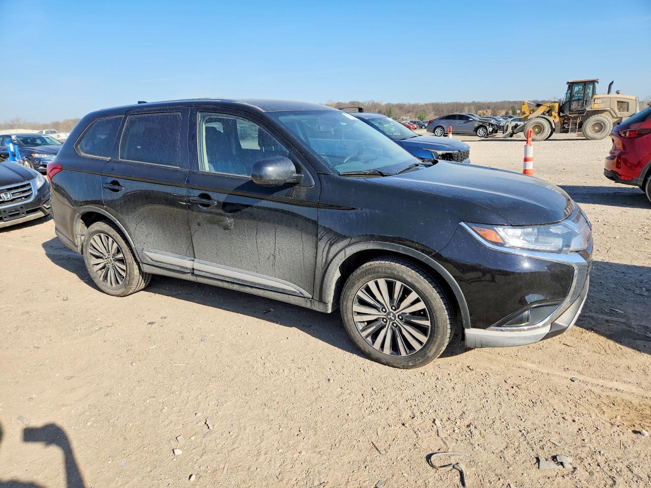 2019 Mitsubishi Outlander Es - Фото 4