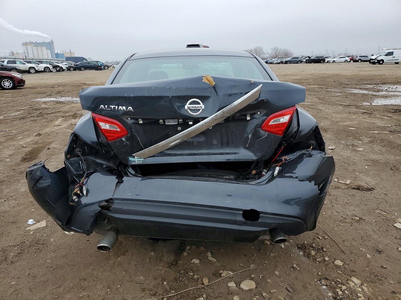 2017 Nissan Altima 2.5 S - Фото 6