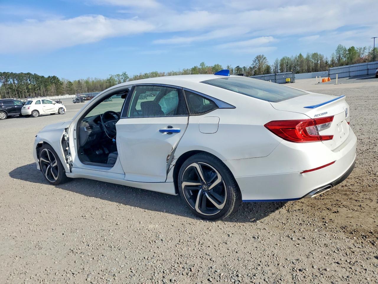 2018 Honda Accord Sport - Фото 2