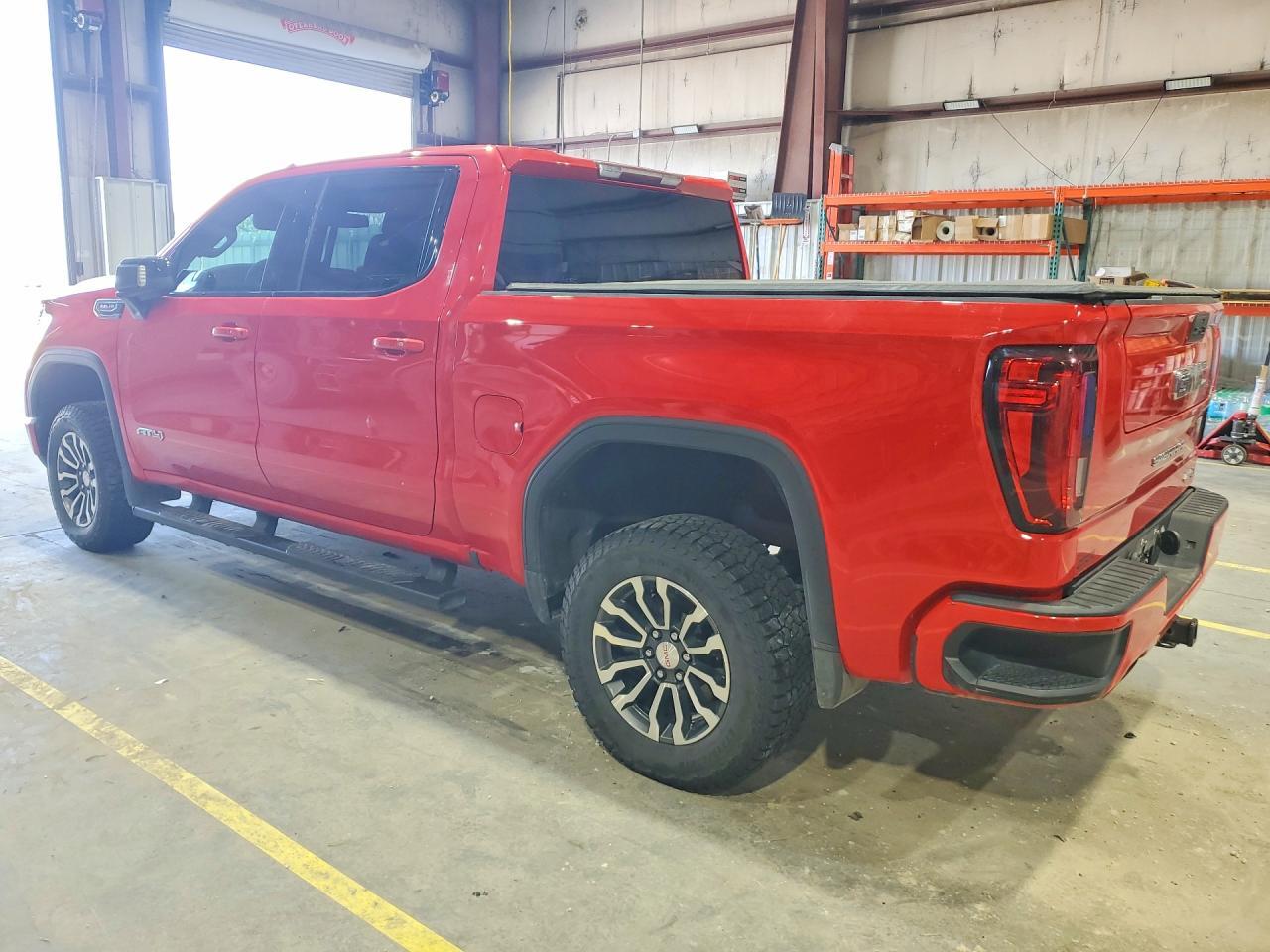 2021 GMC Sierra K1500 At4 - Фото 2