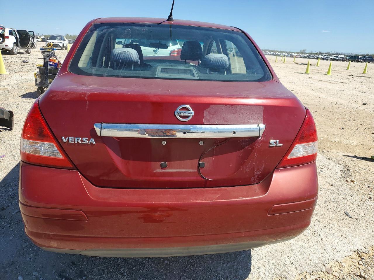 2008 Nissan Versa 1.8 S - Фото 6