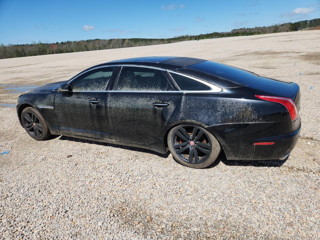 2011 Jaguar Xjl - Image 2