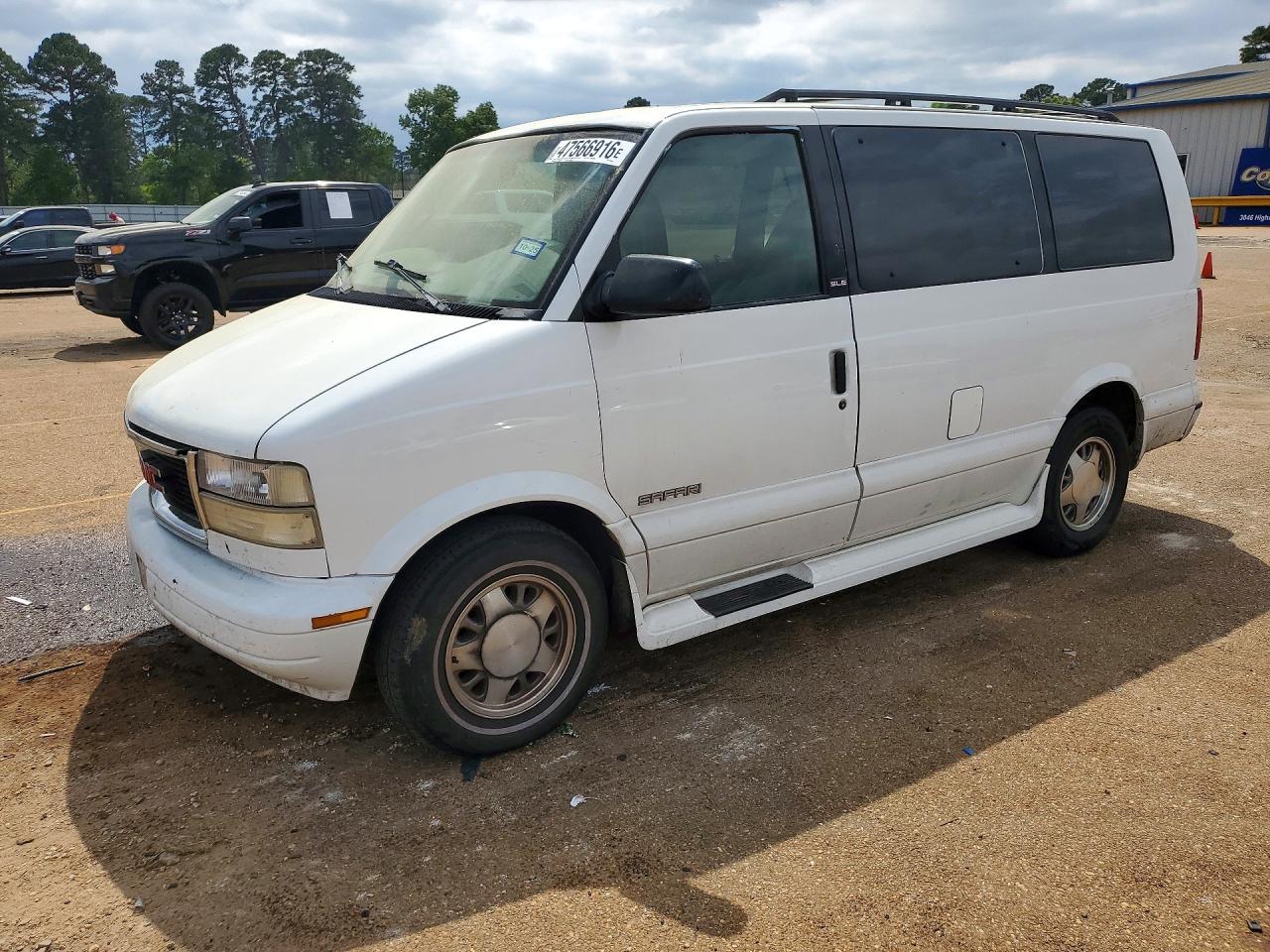 2000 GMC Safari Xt