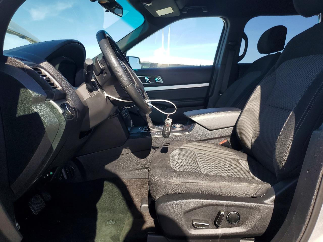 2016 Ford Explorer Xlt - Image 7