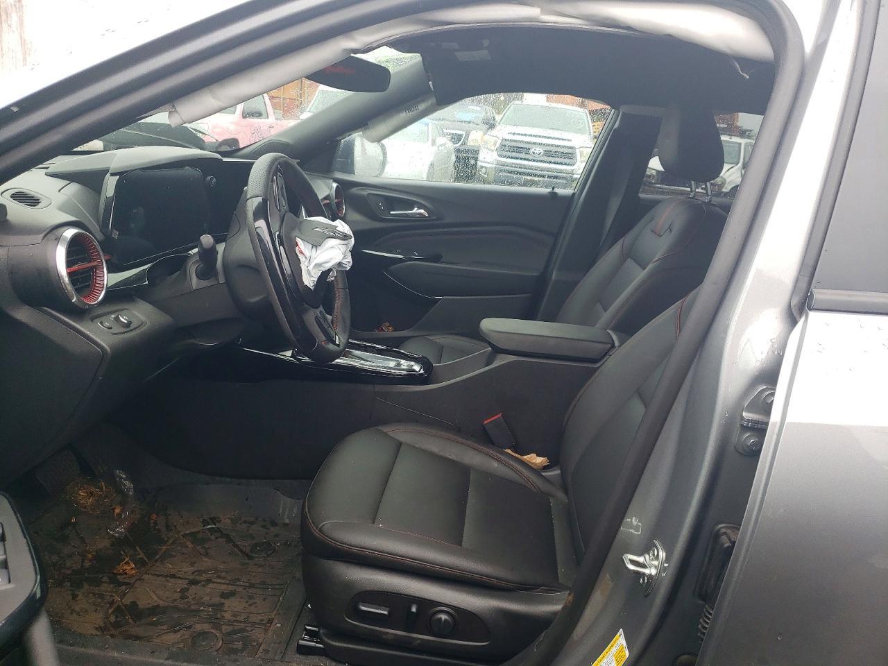 2025 Chevrolet Trax 2Rs - Фото 7
