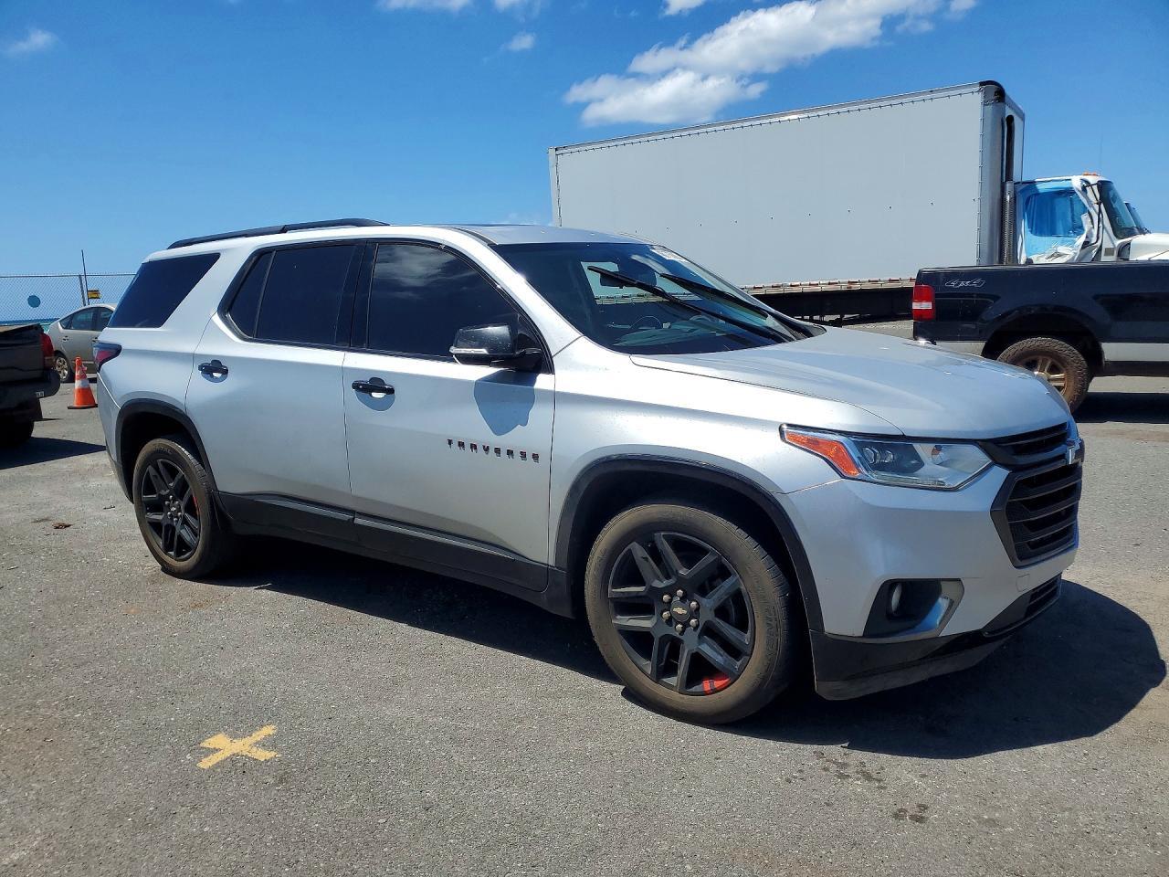 2019 Chevrolet Traverse Premier - Фото 4