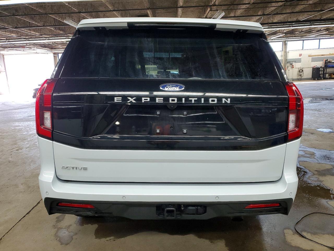 2025 Ford Expedition Active - Фото 6