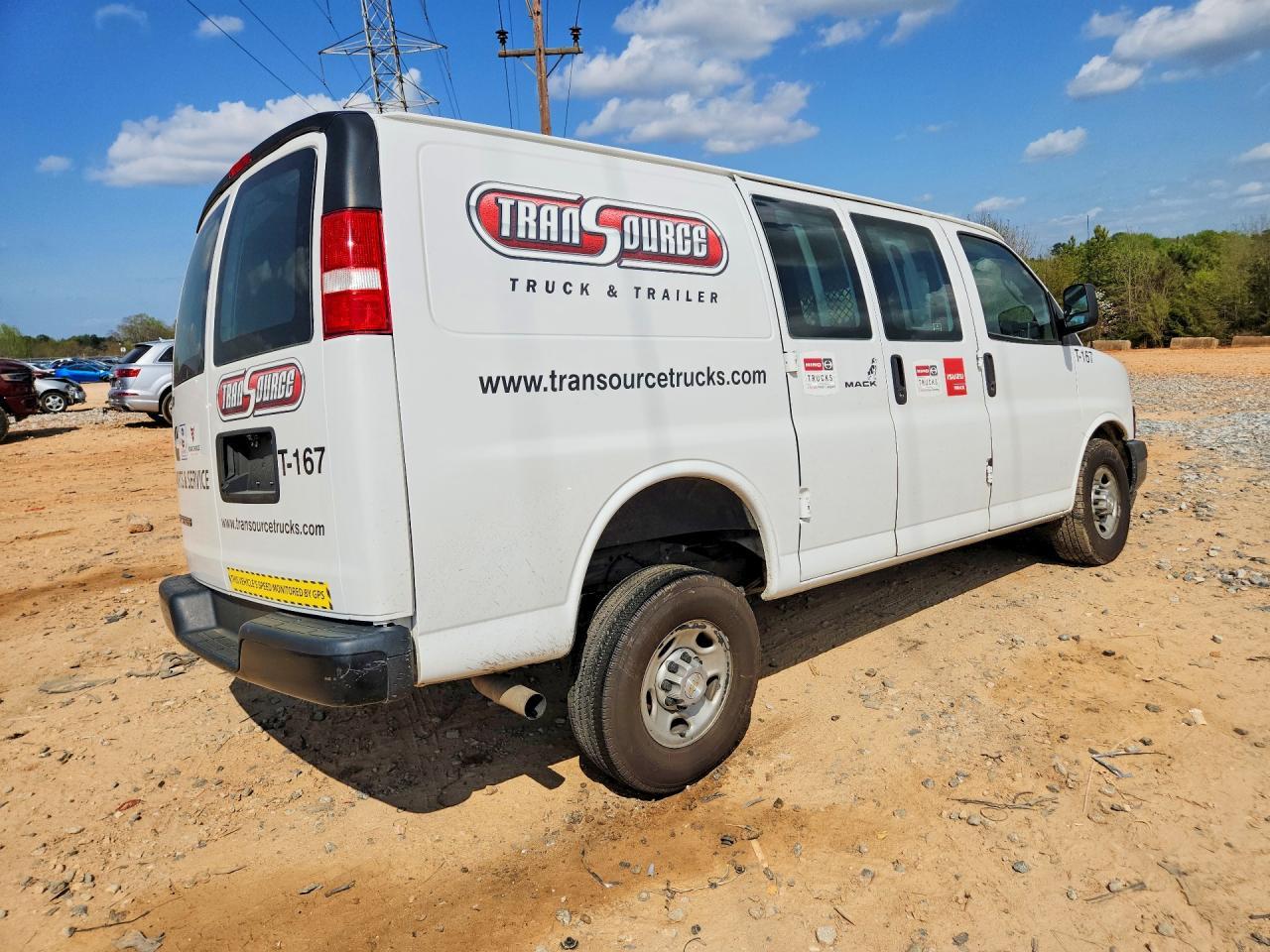 2021 Chevrolet Express G2500 - Фото 3