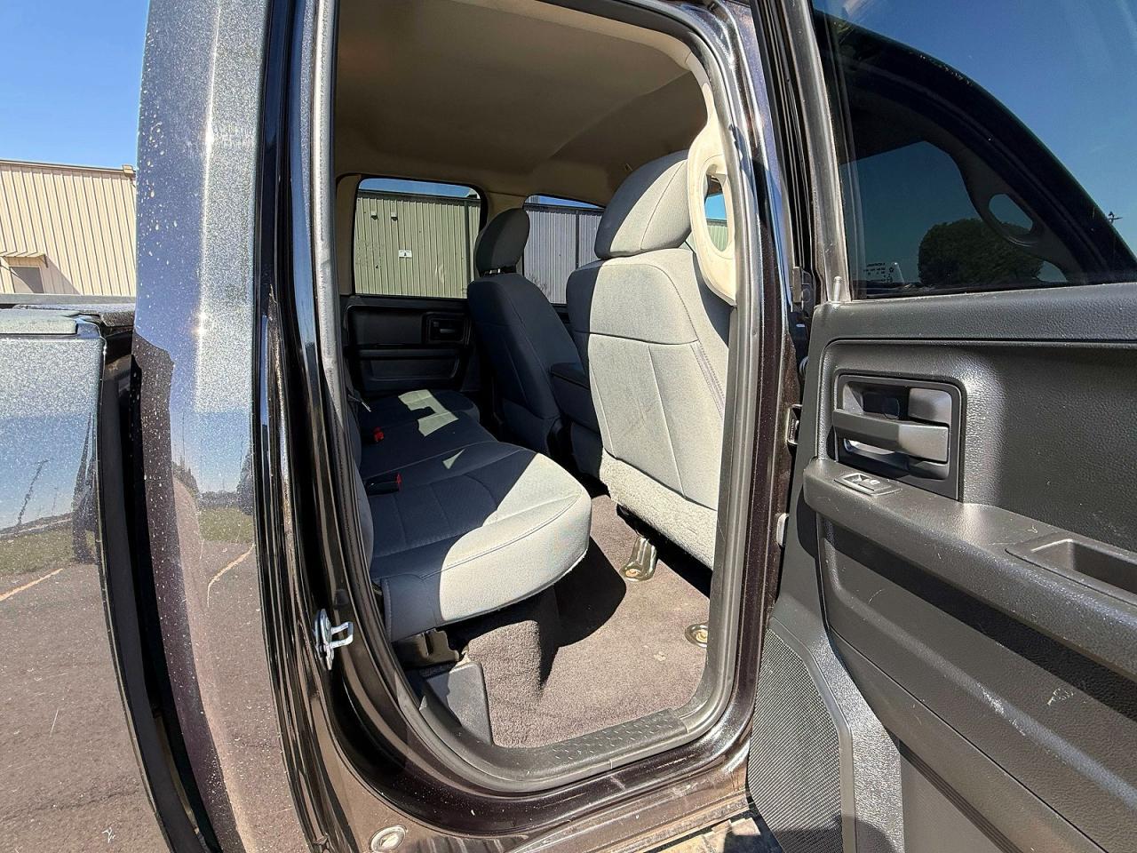 2017 Ram 1500 St - Image 6