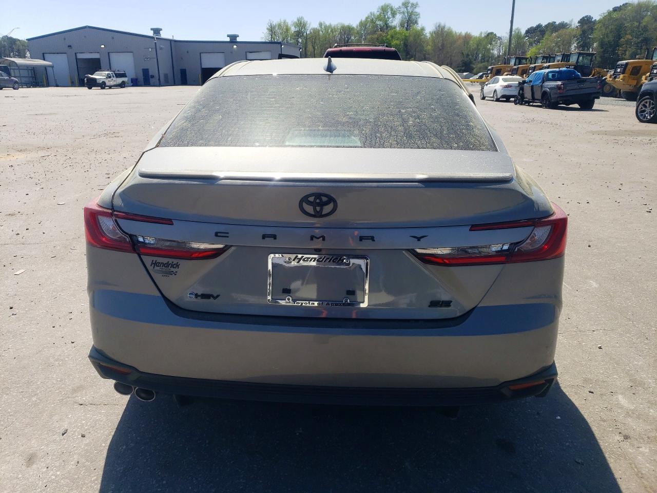 2026 Toyota Camry Se - Image 6