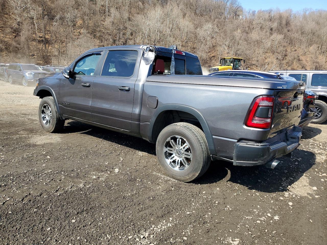 2021 Ram 1500 Rebel - Фото 2