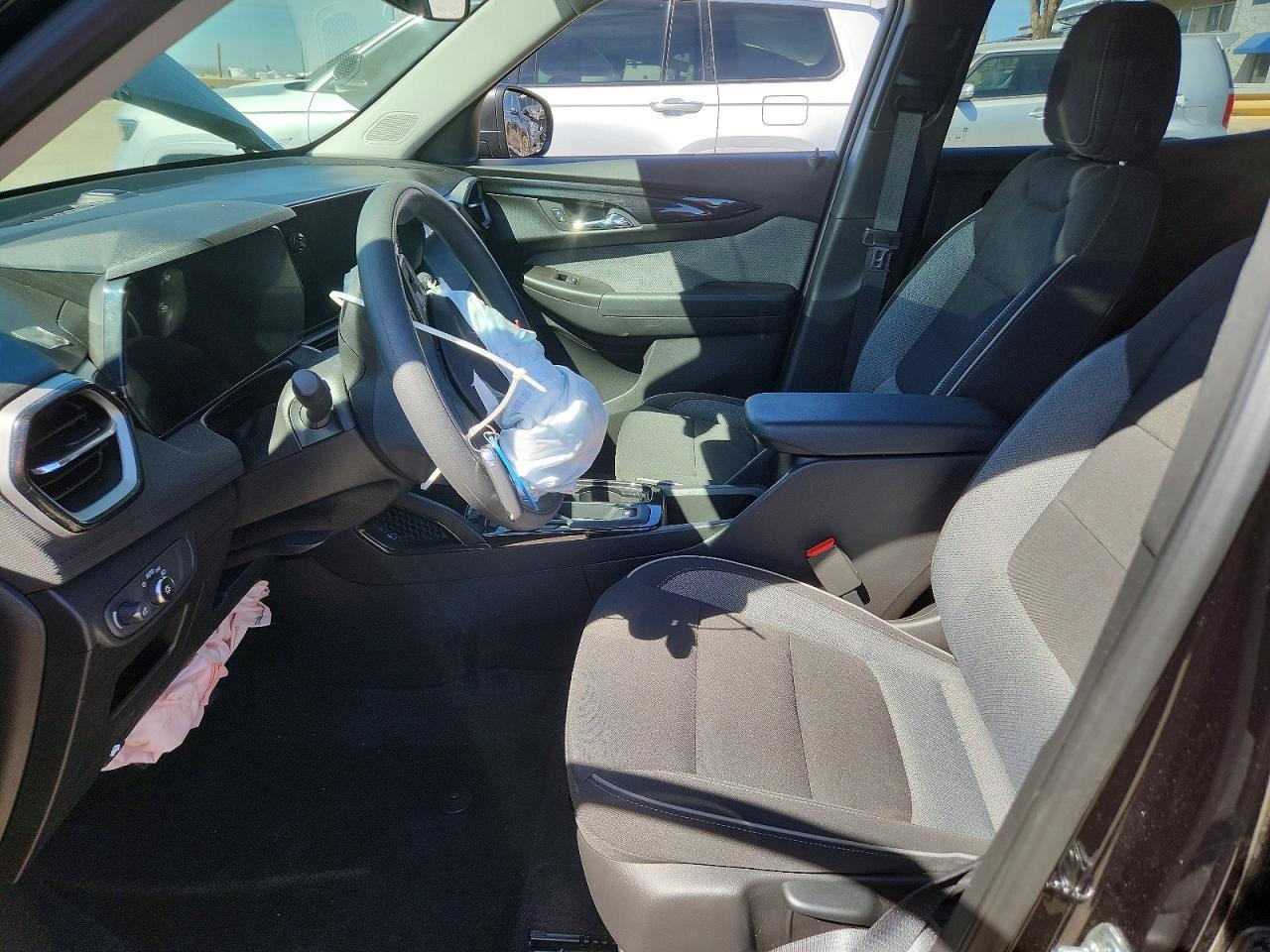 2025 Chevrolet Trailblazer Ls - Image 7