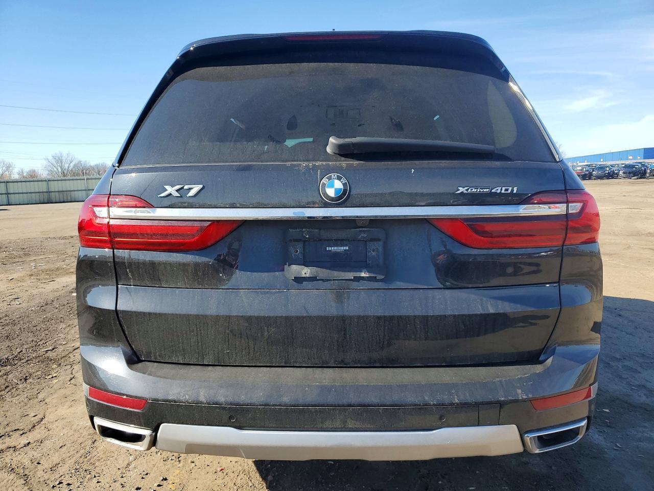 2020 BMW X7 xDrive40I - Фото 6