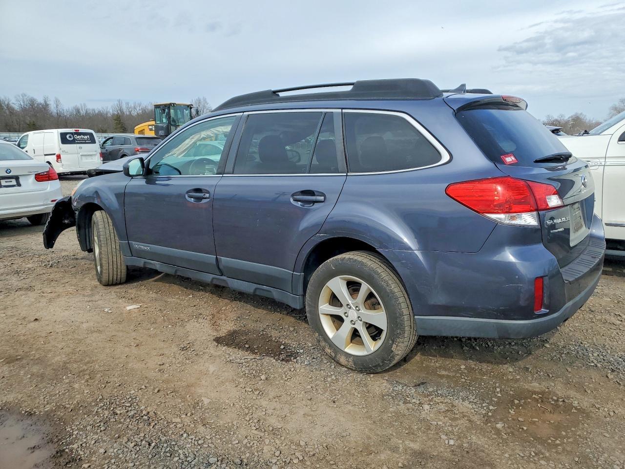 2014 Subaru Outback 2.5I Premium - Фото 2