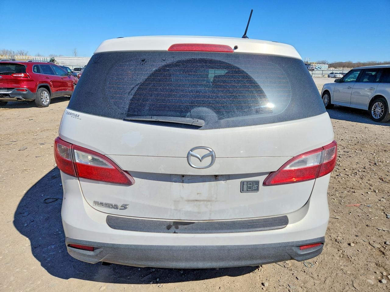 2012 Mazda 5 - Image 6