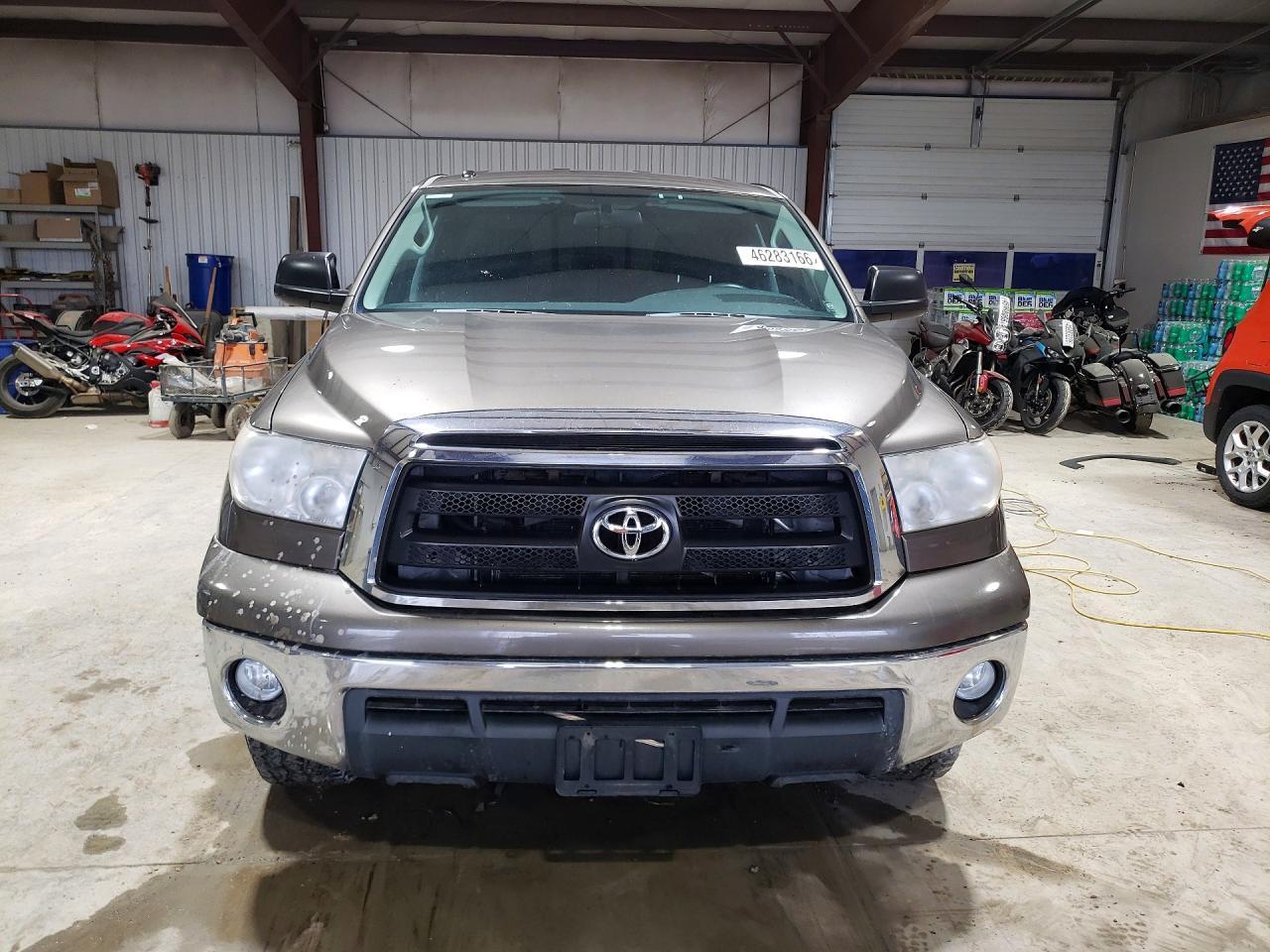 2011 Toyota Tundra Double Cab Sr5 - Фото 5