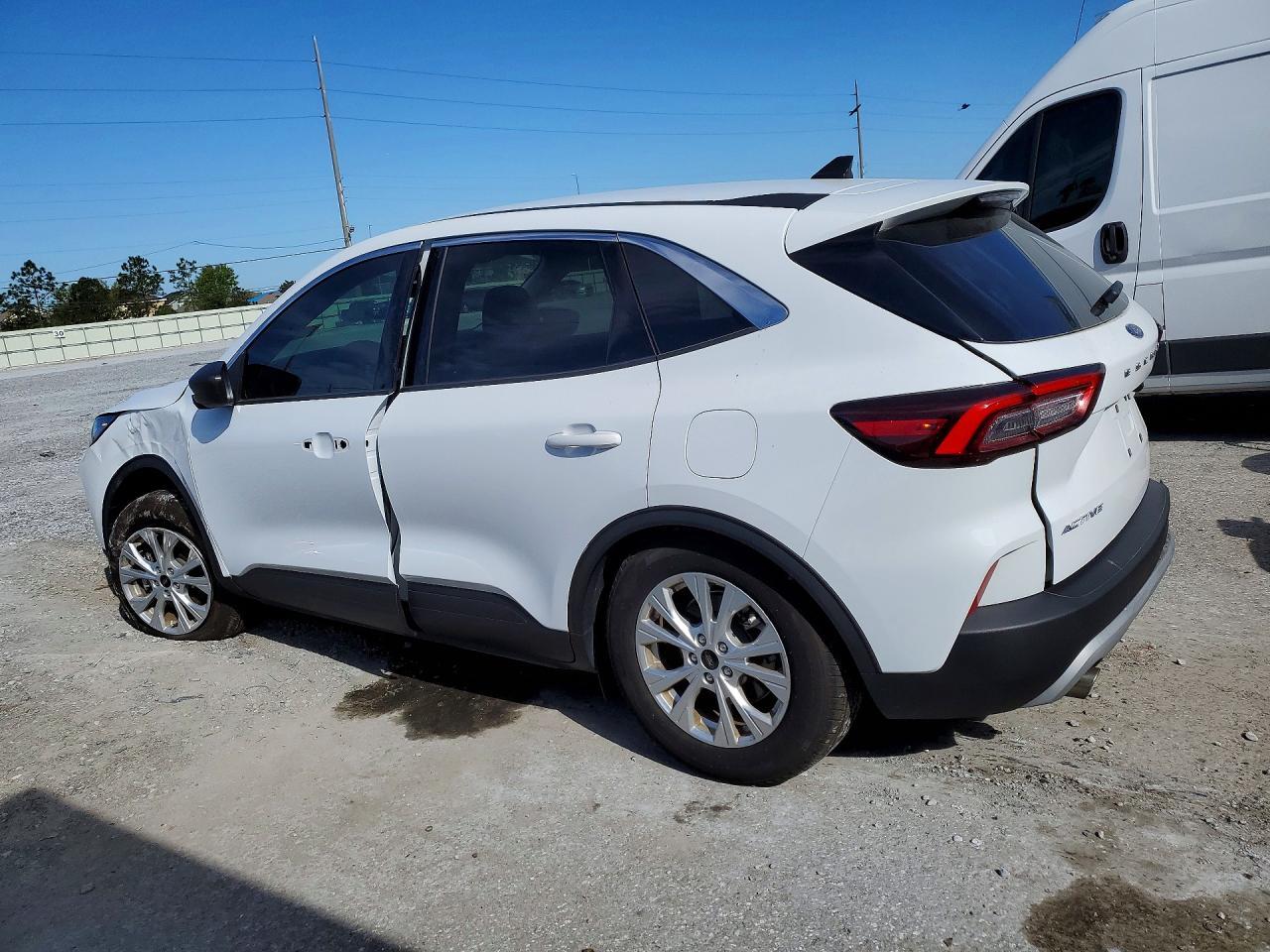 2024 Ford Escape Active - Фото 2