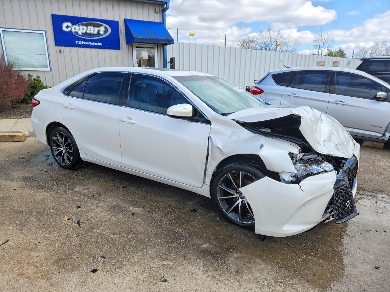 2016 Toyota Camry Xse V6 - Фото 4