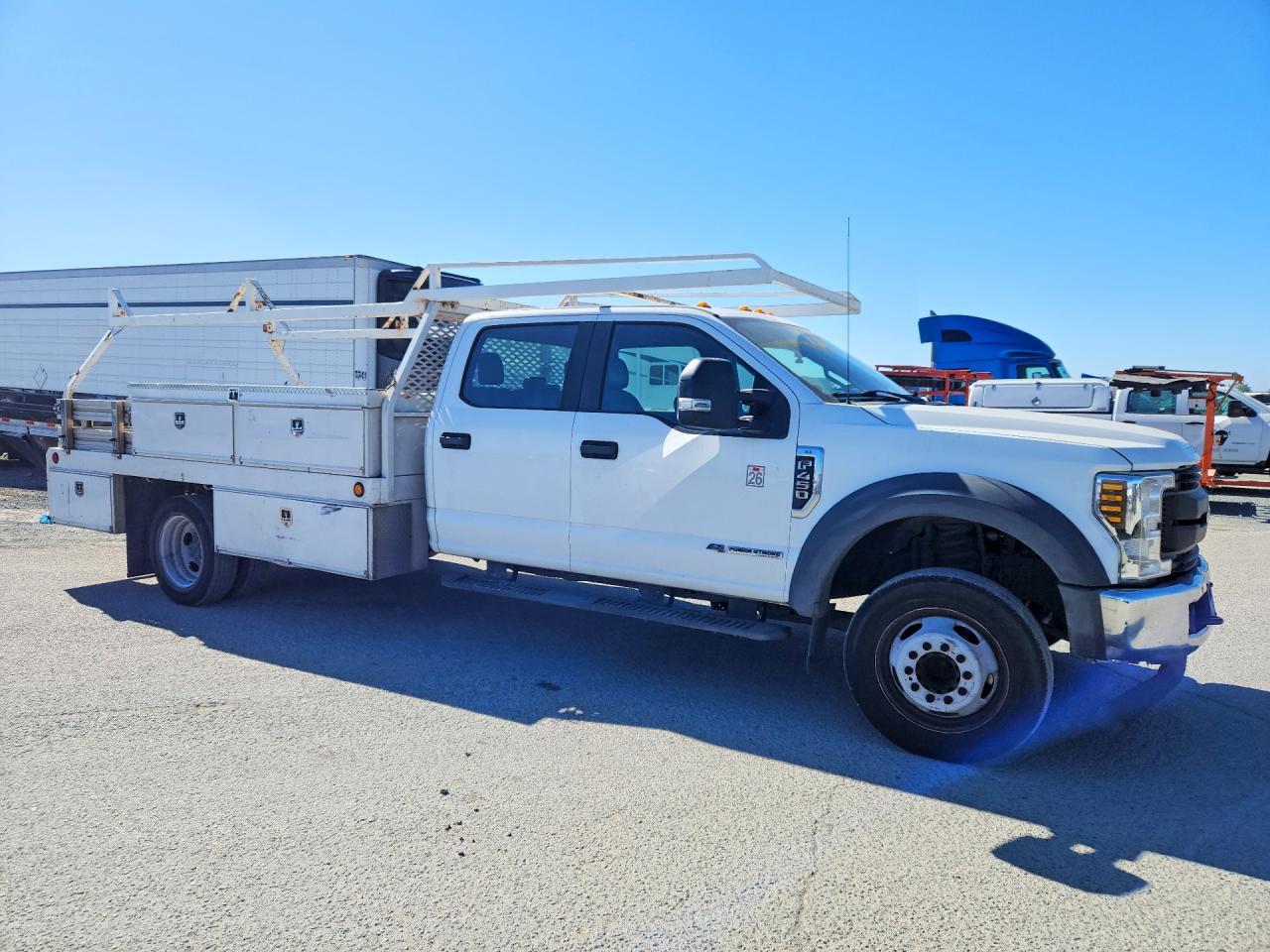 2019 Ford F450 Super Duty Flatbed Truck - Фото 4