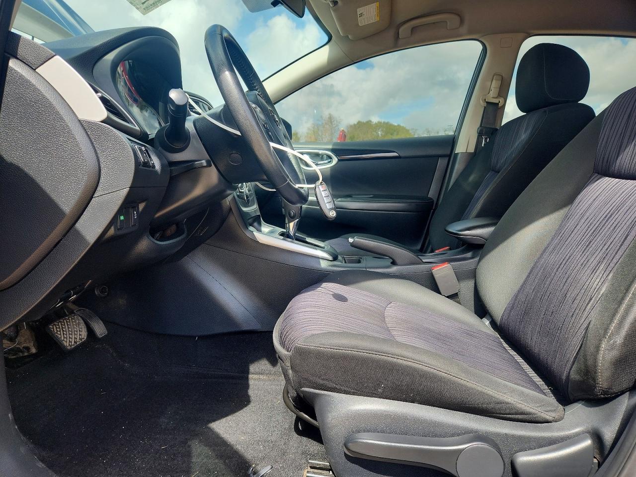 2019 Nissan Sentra Sv - Фото 7