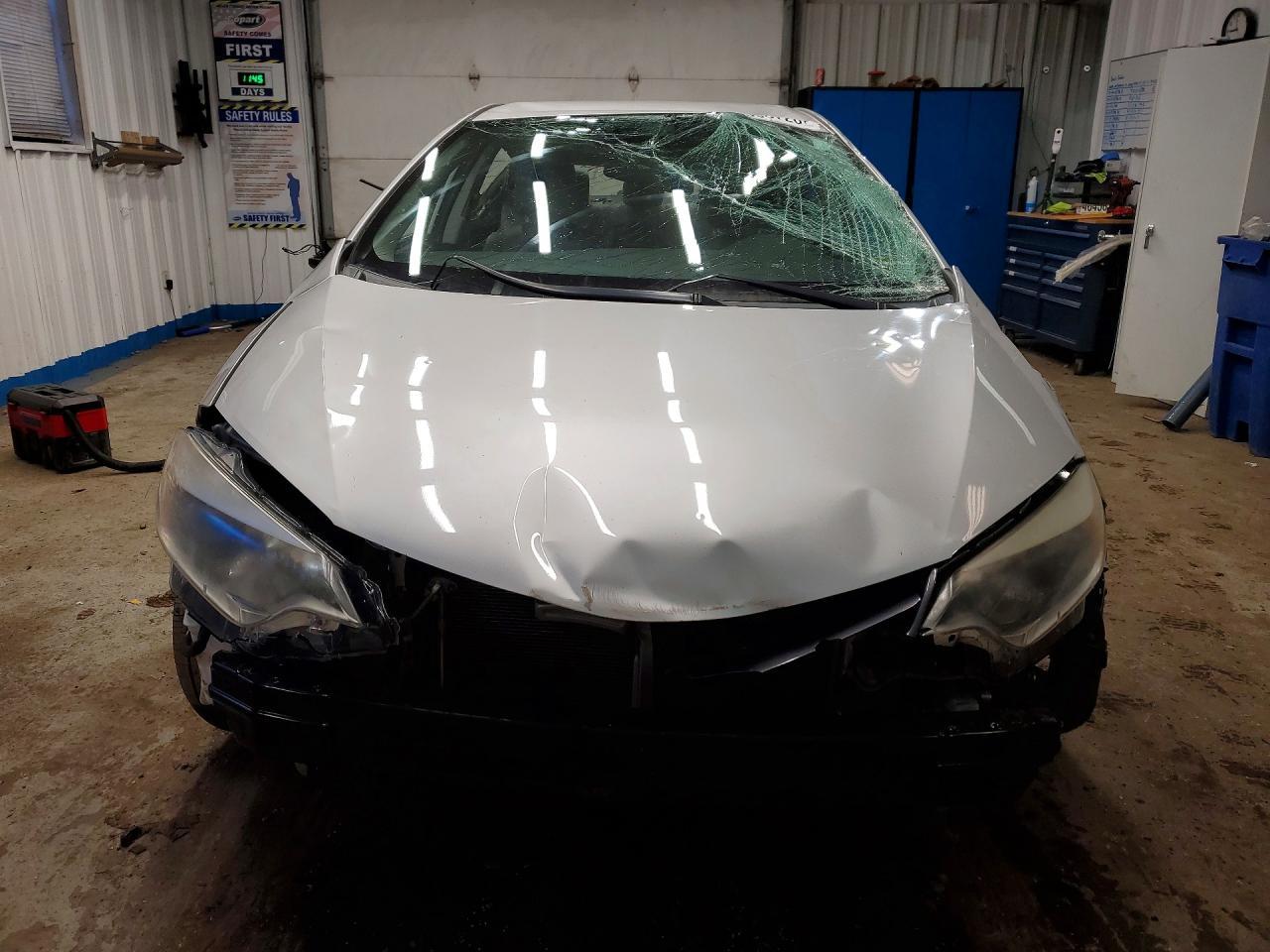 2016 Toyota Corolla Le - Фото 5