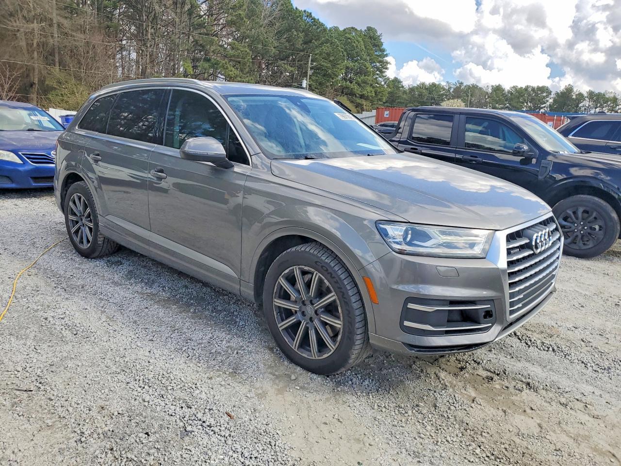 2017 Audi Q7 Premium Plus - Image 4