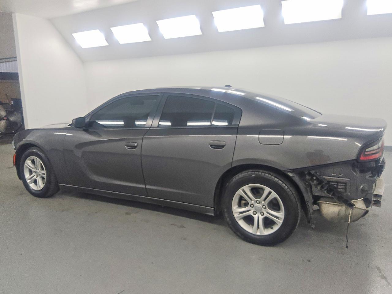 2021 Dodge Charger Sxt ** R & D * Repo ** - Фото 2