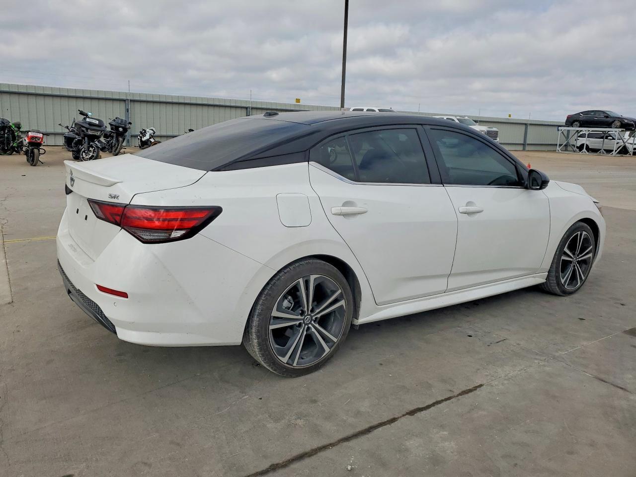 2023 Nissan Sentra Sr - Фото 3