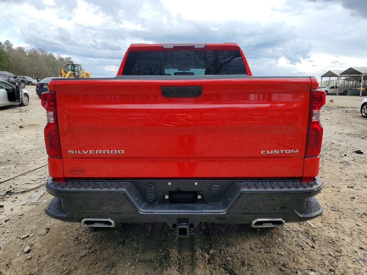 2026 Chevrolet Silverado K1500 Trail Boss Custom - Image 6