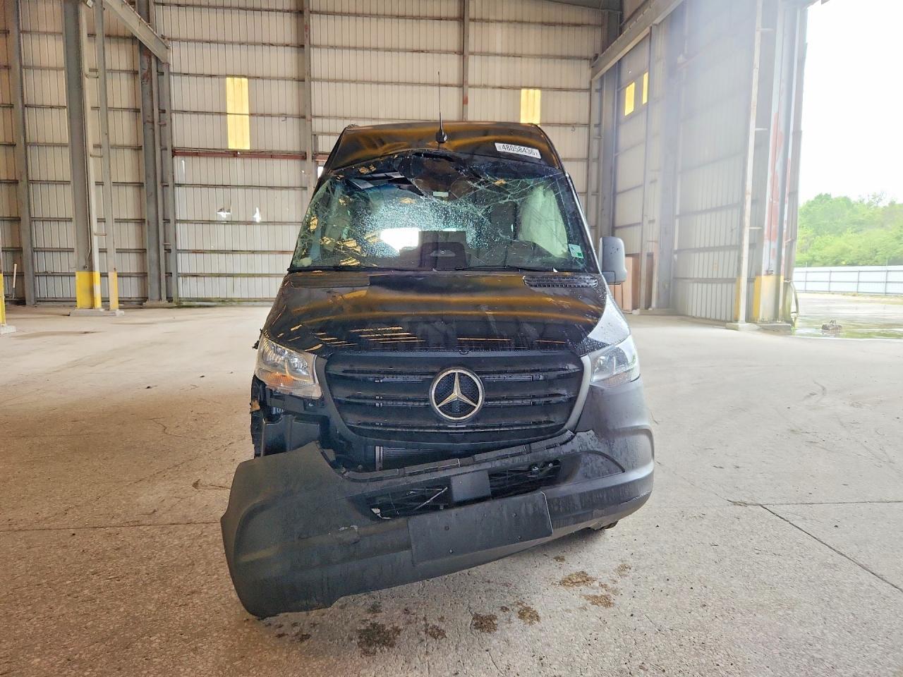 2025 Mercedes-Benz Sprinter 2500 - Image 5