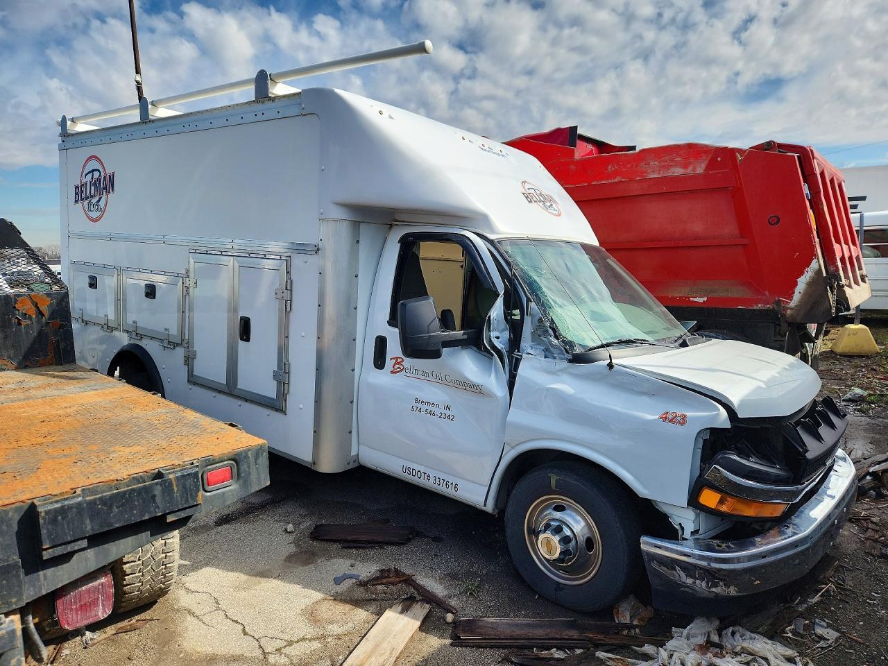 2023 Chevrolet Express G3500 Utl ** R & D * Pri Fleet ** - Image 4