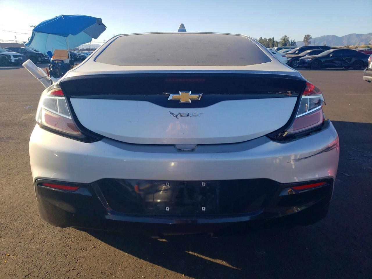 2016 Chevrolet Volt Lt - Image 6
