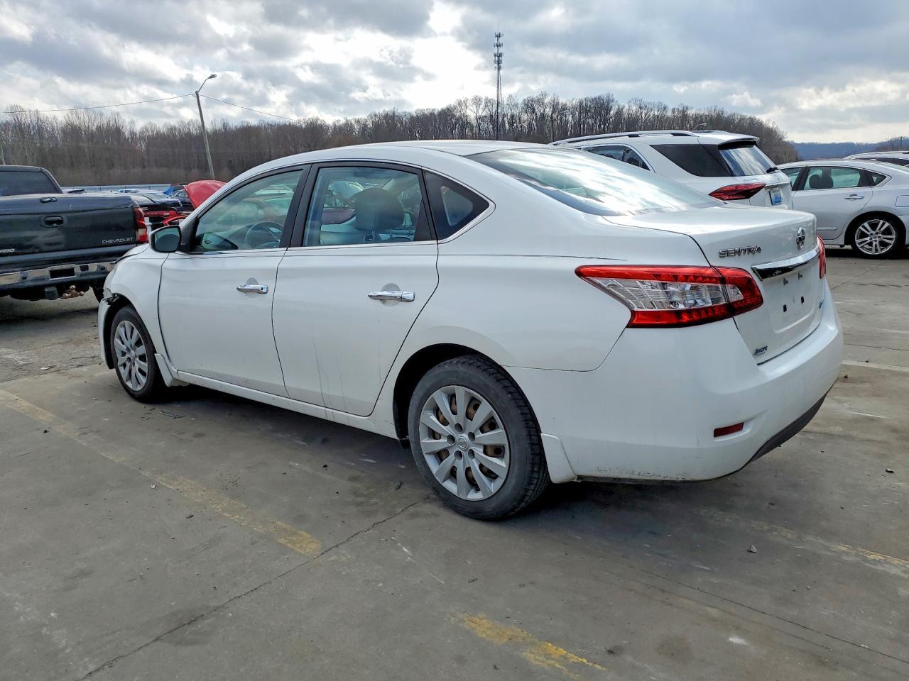 2014 Nissan Sentra S - Image 2