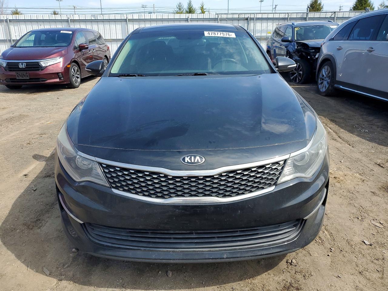 2017 Kia Optima Ex - Image 5