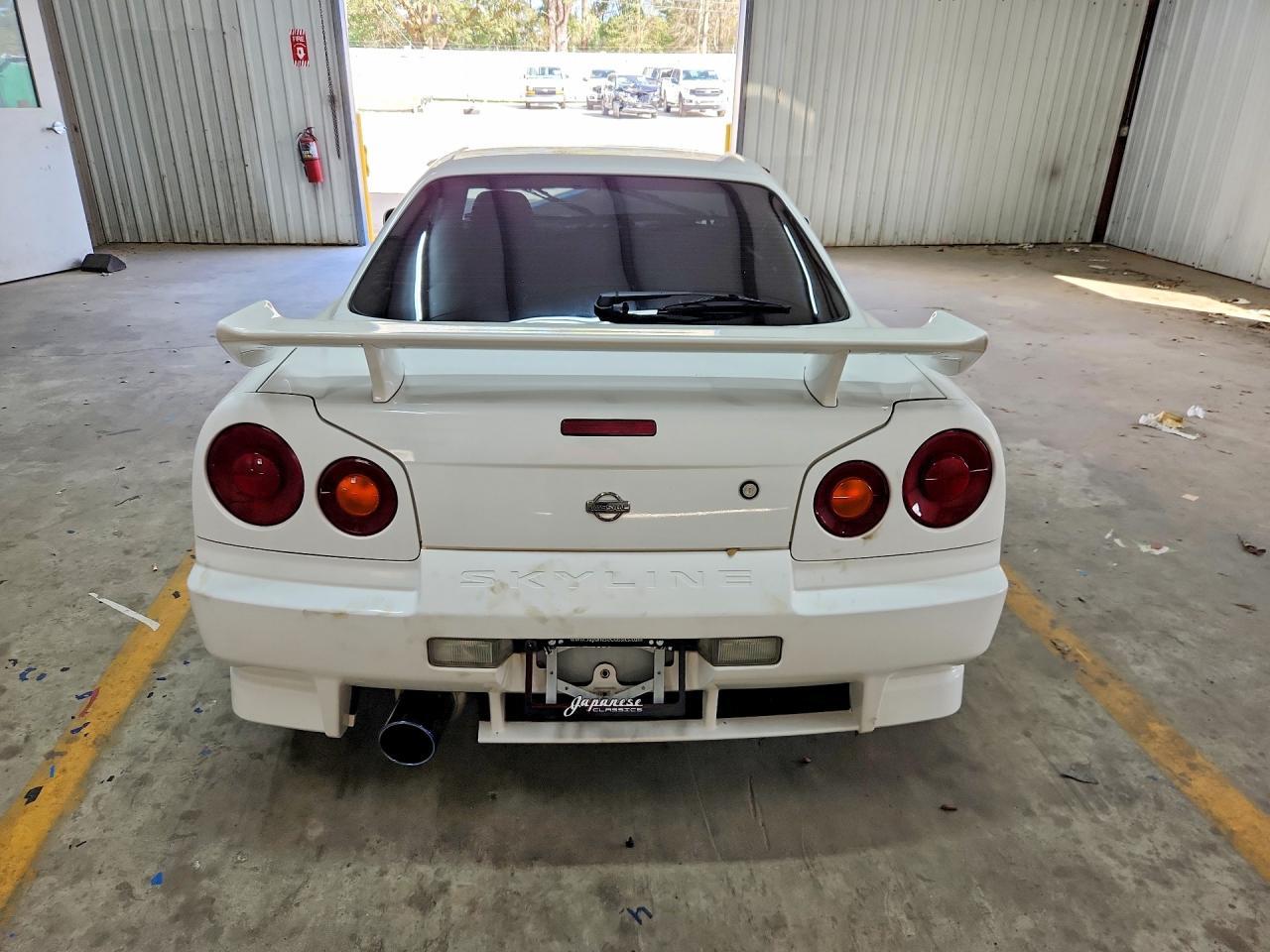 2000 Nissan Skyline - Фото 6
