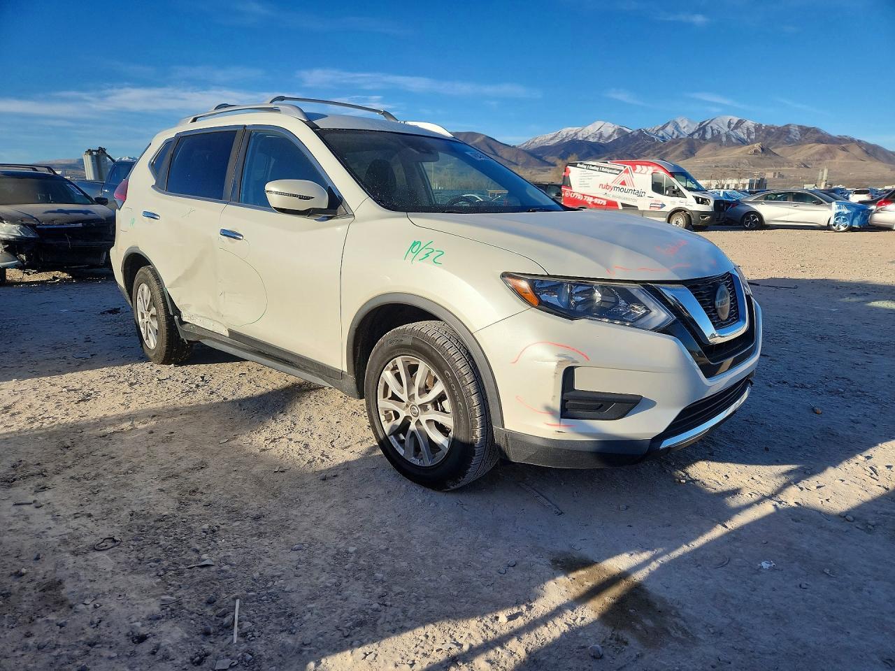 2020 Nissan Rogue Sv - Image 4