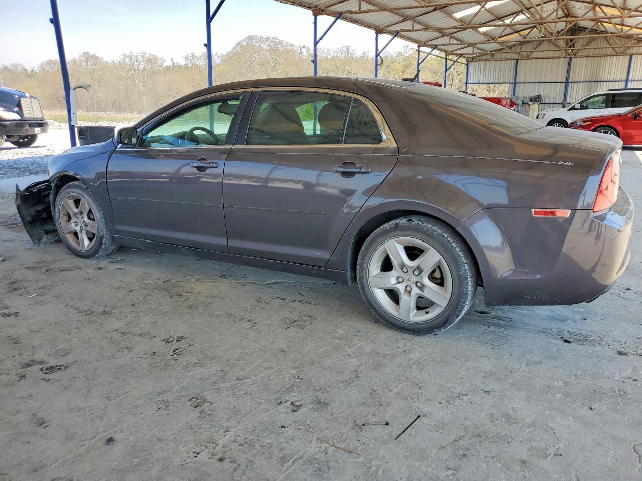 2011 Chevrolet Malibu Ls - Image 2