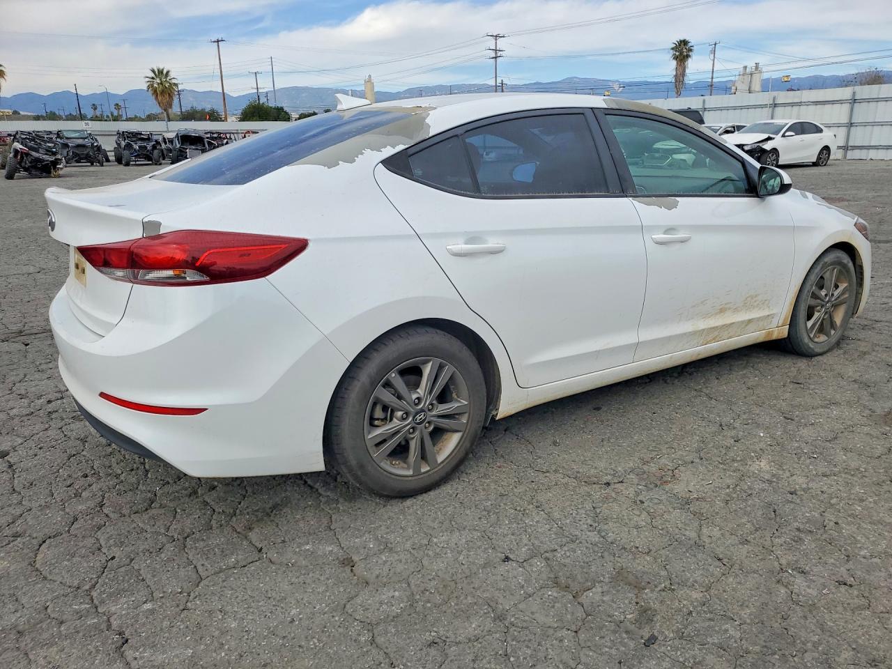 2018 Hyundai Elantra Sel - Image 3