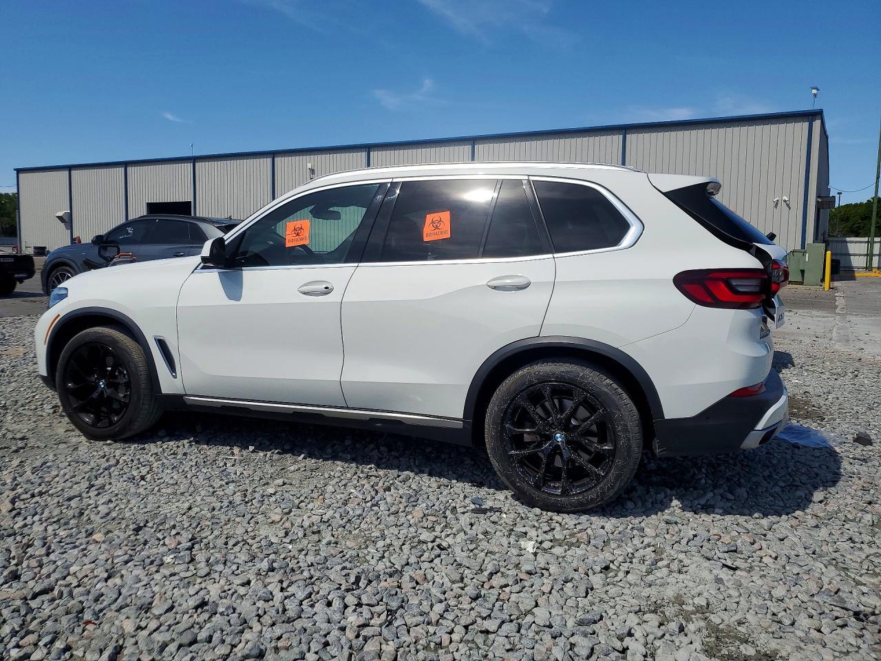 2022 BMW X5 Sdrive 40I - Фото 2