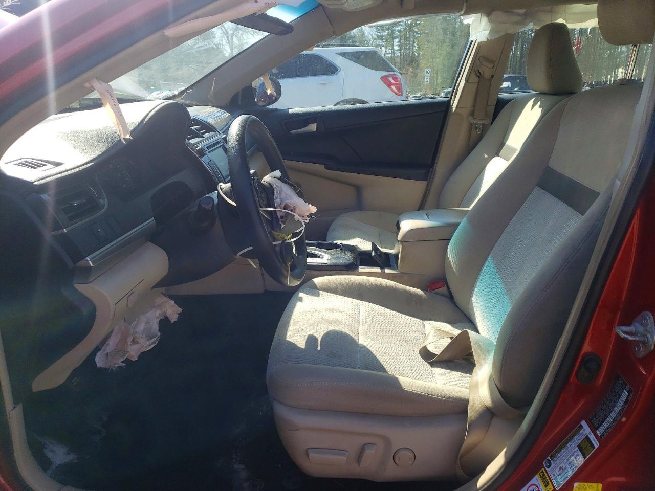 2012 Toyota Camry Le - Image 7