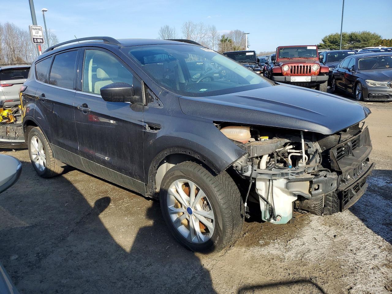2017 Ford Escape Se - Фото 4