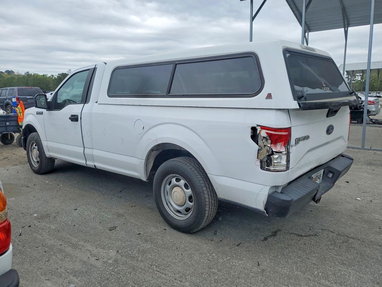 2017 Ford F150 - Image 2