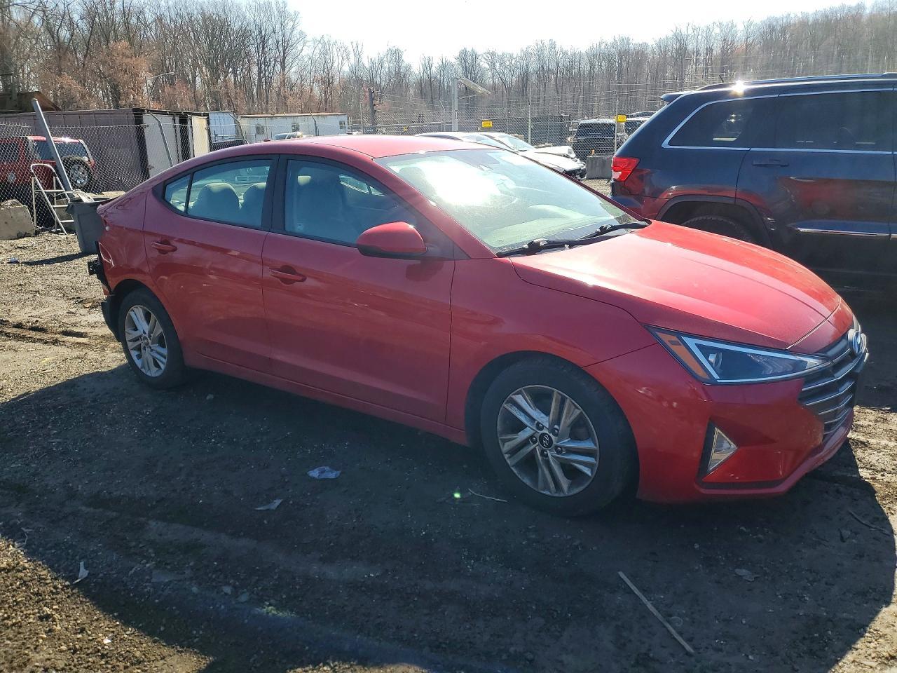 2020 Hyundai Elantra - Фото 4