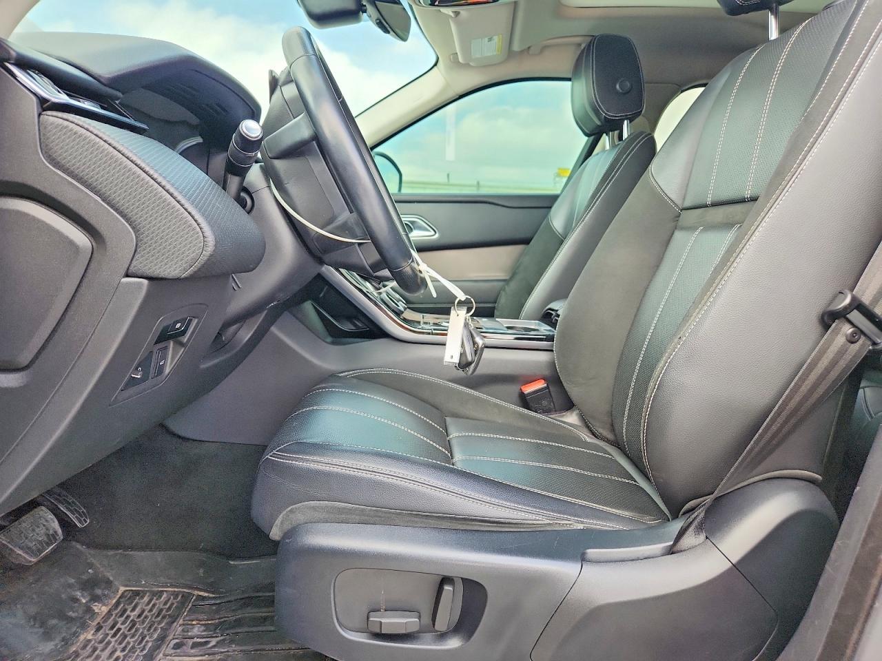 2019 Land Rover Range Rover Velar S - Image 7
