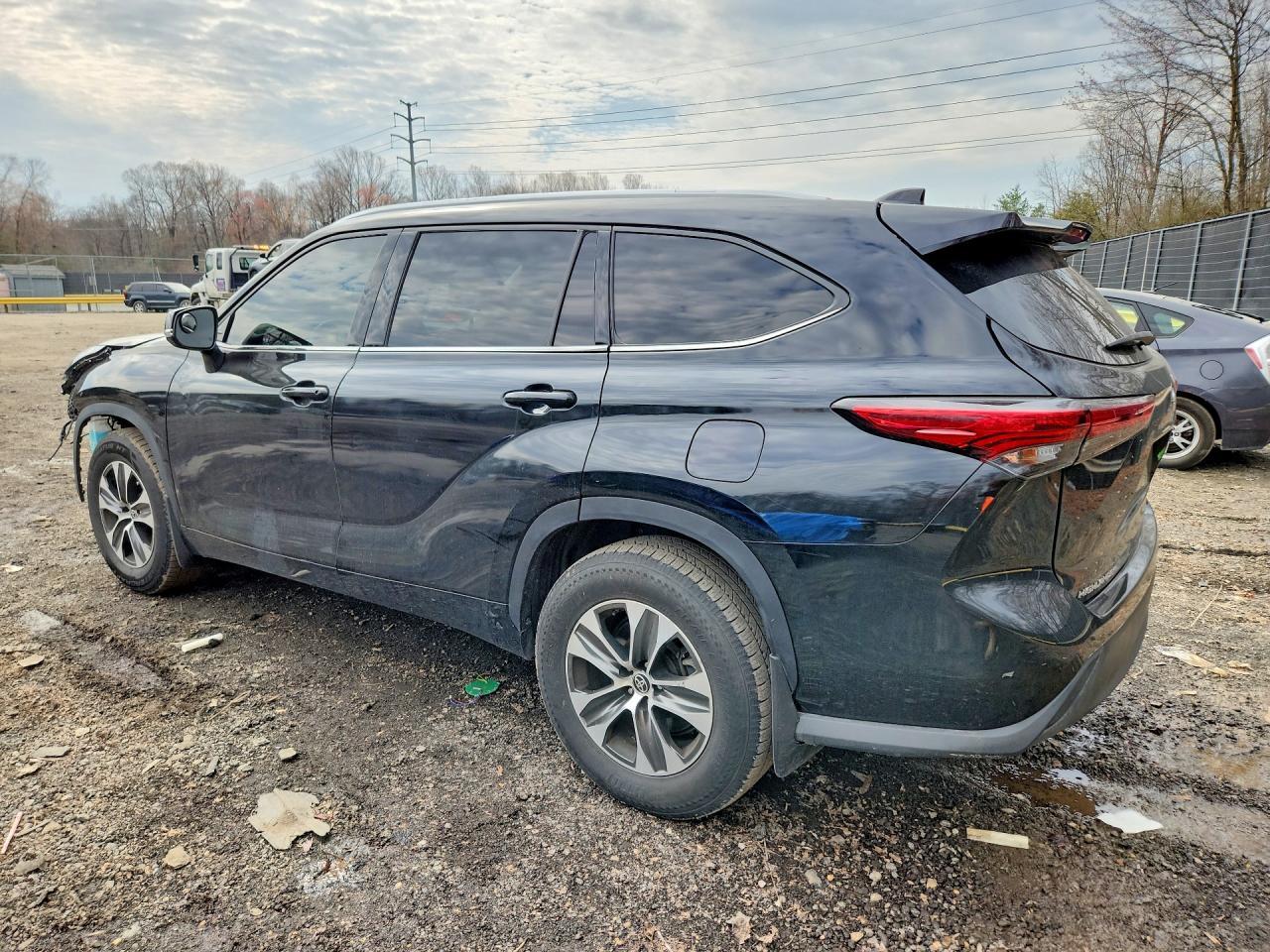 2020 Toyota Highlander Xle - Фото 2
