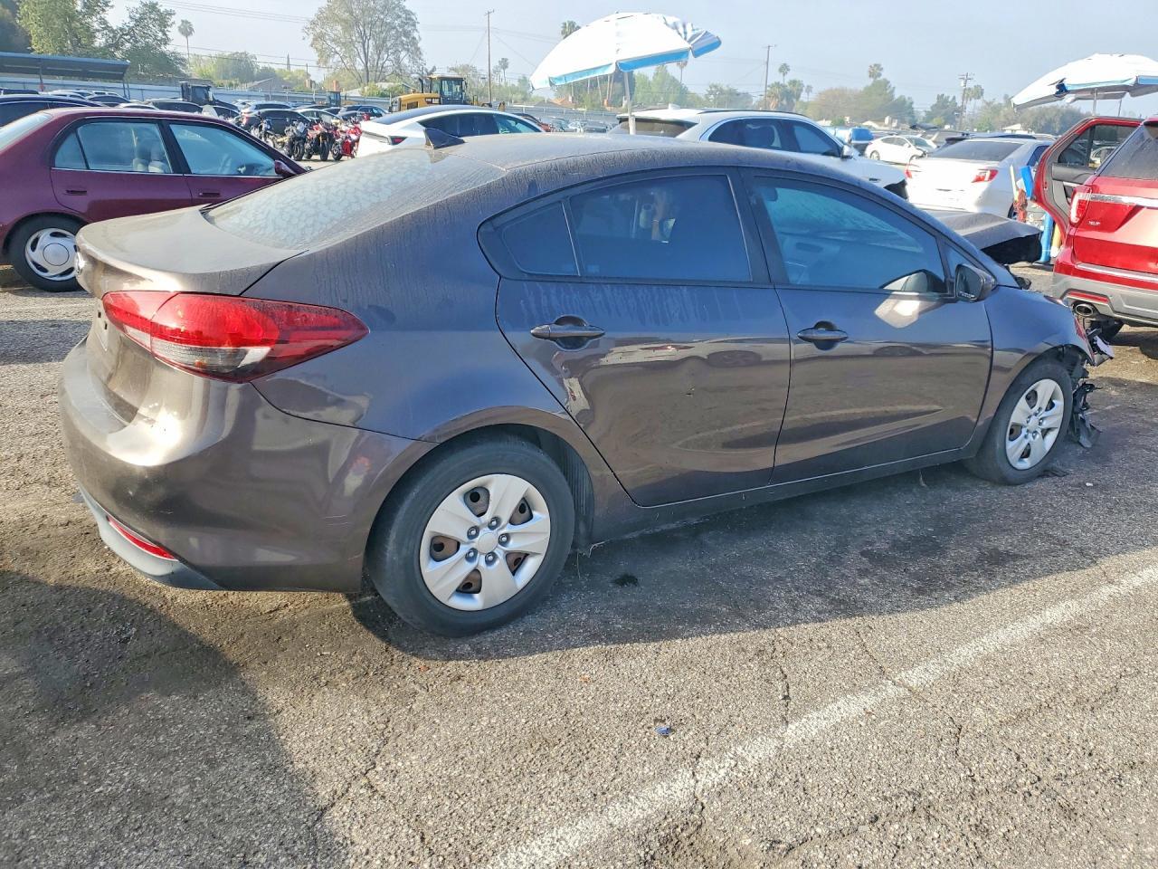 2018 Kia Forte Lx - Фото 3