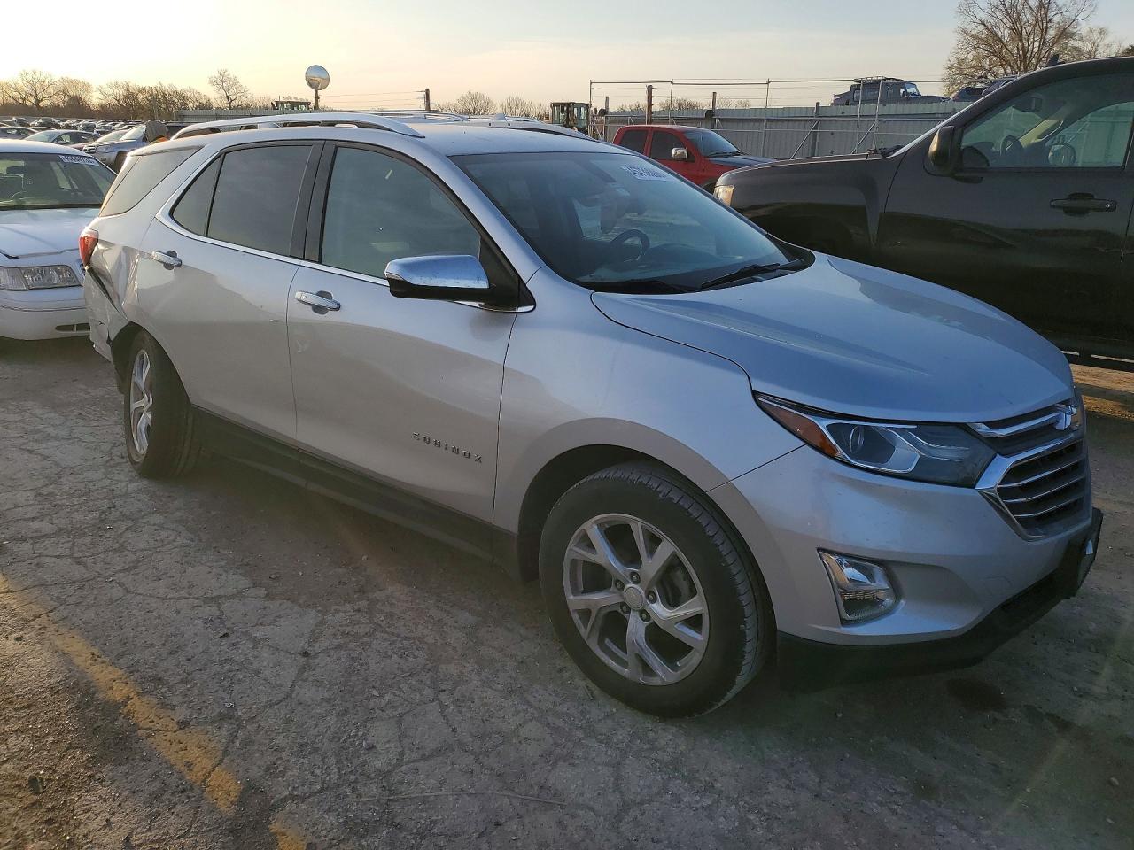2019 Chevrolet Equinox Premier - Фото 4